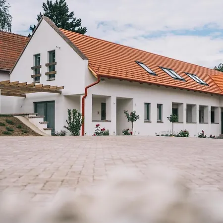 Kardamom Appartement Szigliget